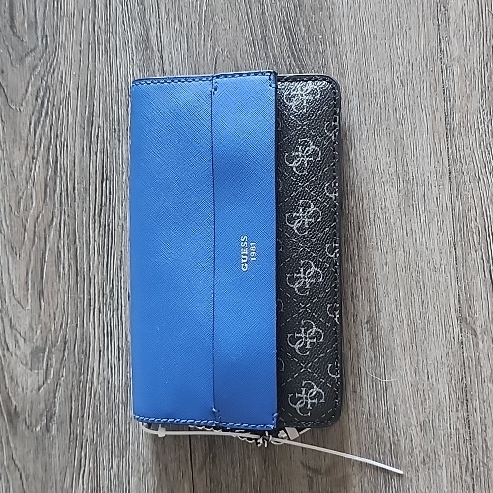 Guess 1981 Blue and Black Crossbody Bag